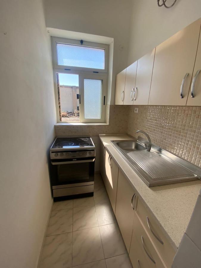 Vollga Promenade Lovely 2 Bedroom Apartment Durrës Eksteriør billede